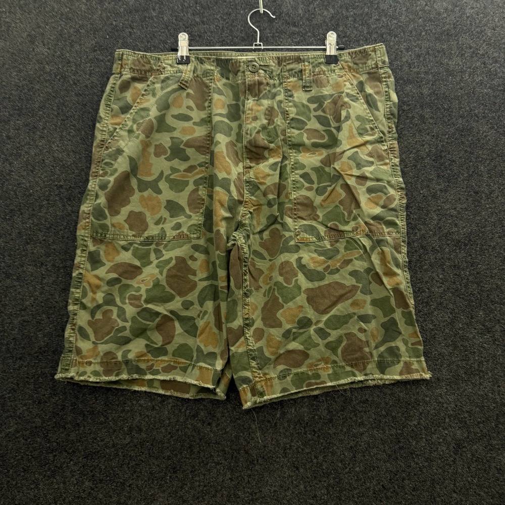 All-Son Surplus Frogskin Camo Shorts Mens 36 Regular Fit Y2K Frayed Hem Green